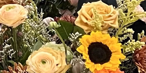 Harvest Blooms: Thanksgiving Centerpiece Workshop