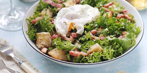 Let's do Lunch: Salad Lyonnaise