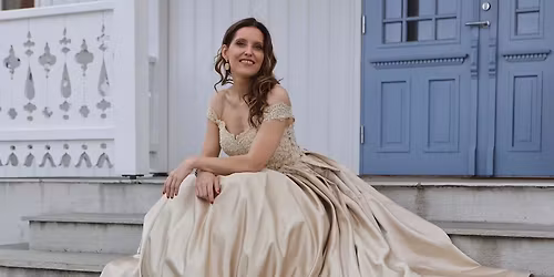 Einadagene Opera ved Fjor\u2019n Gunda med venner