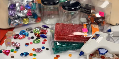 Holiday Decoration Craft (For Teens)