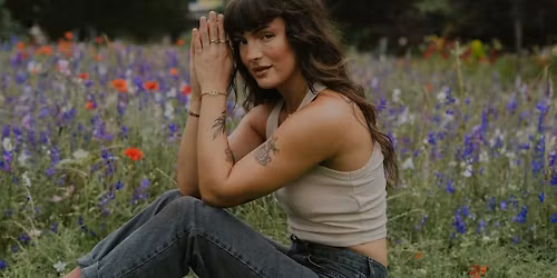 Anna Kimm | Mina Roth | Courtney Puckett