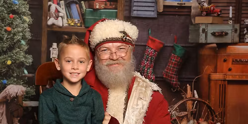 Santa & Me Portraits with Santa Houlahan