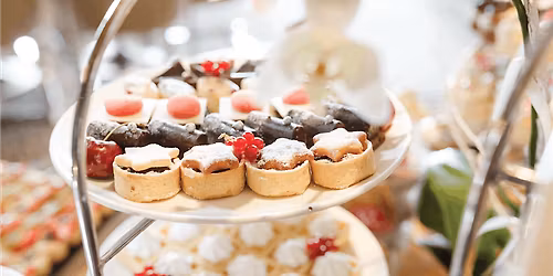 Christmas Day Lunch Buffet at Rydges South Bank