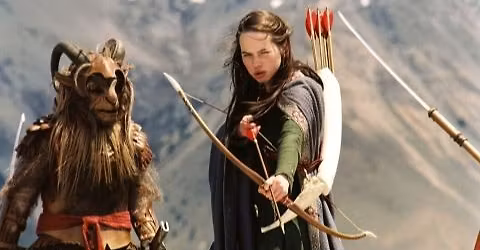 Narnia Kr\u00f3nik\u00e1i - Az oroszl\u00e1n, a boszork\u00e1ny \u00e9s a ruh\u00e1sszekr\u00e9ny \/ The Chronicles of Narnia - The Lion