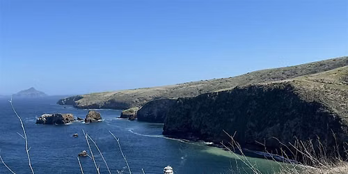 Santa Cruz Island Day Trip