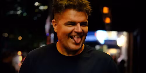 Ian Bagg at Improv Comedy Club - Addison