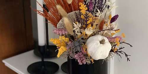 Dried Flower Halloween Workshop