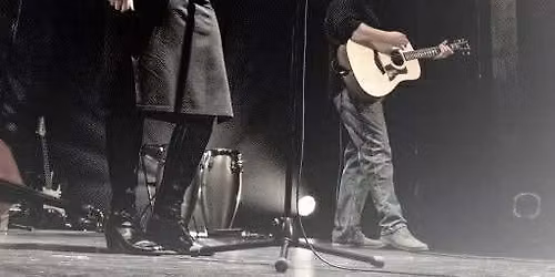 \ud83c\udfb6 The Wineberries