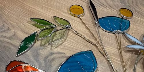 TIFFANY GLASS WILDFLOWER BOUQUET 18+ YRS