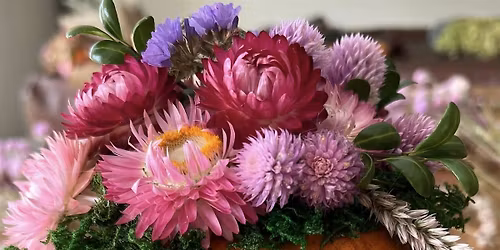 DIY Thanksgiving Floral Arrangement