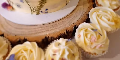 Pressed Flower Cake Workshop