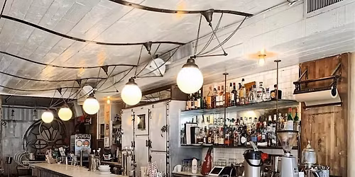 Jazz with Peter Yarin Trio!