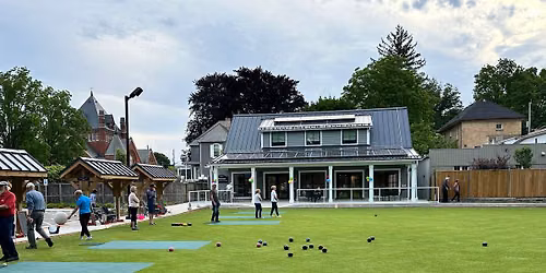 Paris Lawn Bowling Club Jitney