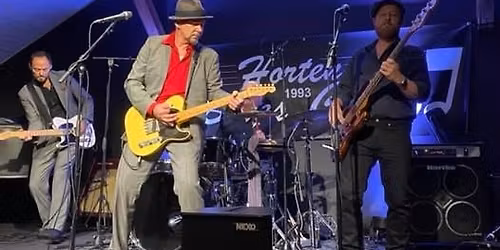 Jule efta-blues med Tiger City Jukes.