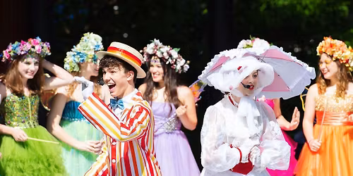 FREE 45 Minute Children's Stage Shows at Viva! Vienna!