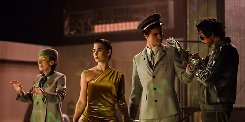 ELIZABETH COSTELLO\/ re\u017cyseria: Aleksandra Bielewicz