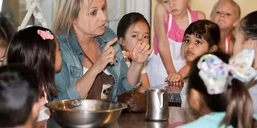 Thanksgiving Apple Crumble pie baking and cookie decorating class