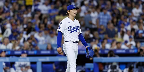 Parking Los Angeles Dodgers at Chicago White Sox