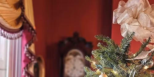 Holiday House First Look: Candlelight Holiday Shop and Walk-Through