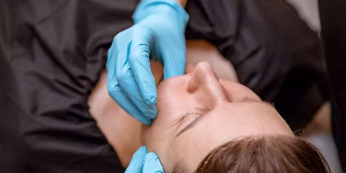 Intraoralinio  masa\u017eo technikos