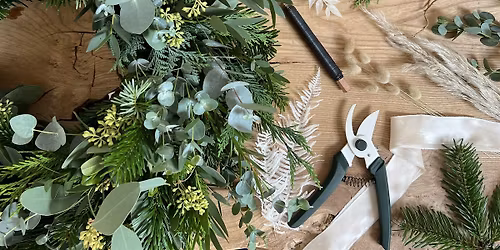 Creative Club : Wreath Making (Resident Only)