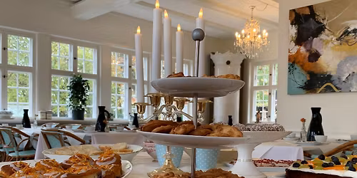 UDSOLGT \/ Kaffe-\/kagedag s\u00f8ndag den 2. november kl. 14-17