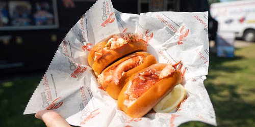 Cousins Maine Lobster at Craft Festival at Tivoli Village