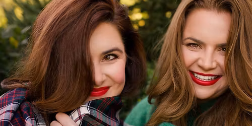 A Very Very Cassie & Maggie Christmas