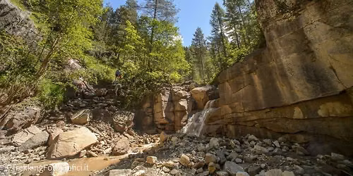 Viaggio nel tempo nelle Dolomiti: Gola del Bletterbach e Corno Bianco