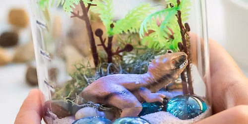 Itty Bitty Arts & Crafts - Dinosaur Terrarium Nightlight