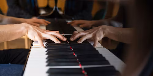 Studiokonzert f\u00fcr Klavier zum 3. Advent