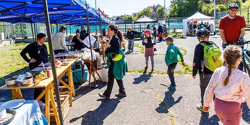 Velikono\u010dn\u00ed farm\u00e1\u0159sk\u00e9 trhy Lib\u010dice