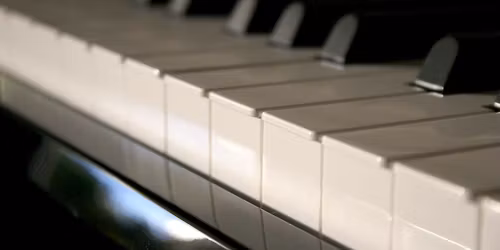 Fr\u00fchlingskonzert der Stadt Kassel - Klangvielfalt zum Tag der \u00e4lteren Generation