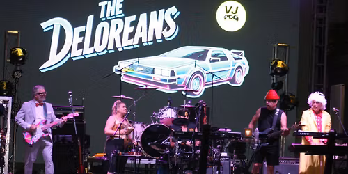 The DeLoreans Ring in the New Year '80s Style at Whiskey Wings Countryside!