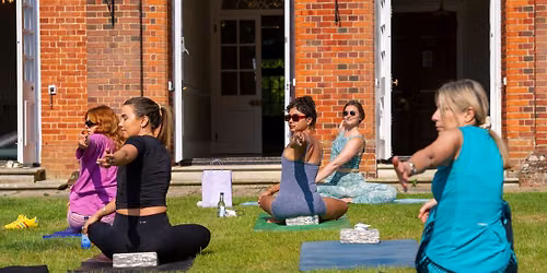 Vinyasa Flow Mondays 