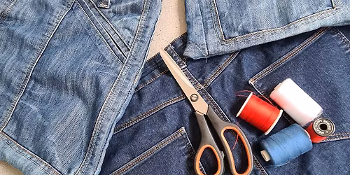 Create a stylish bag out of old jeans