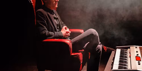 Classic Horror Nights! The Legend Of The Seven Golden Vampires