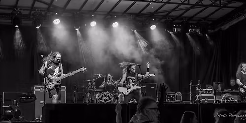 Fade To Black: A Tribute to Metallica