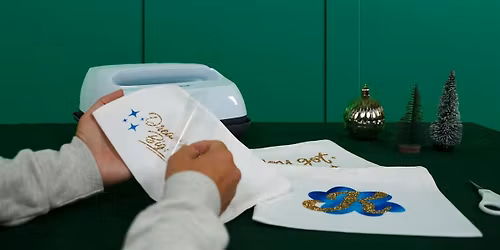 Make a Trio of Personalised Gift Bags Masterclass with Cricut\u2122