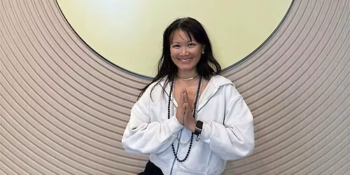 Vinyasa Flow with Helen Loo