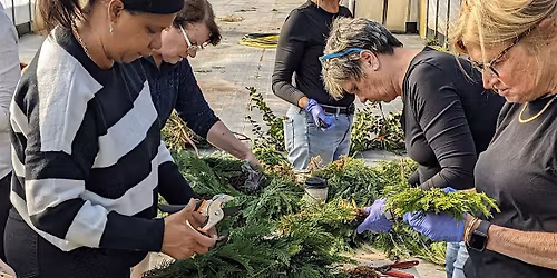 Holiday Wreaths with Lilee Fell