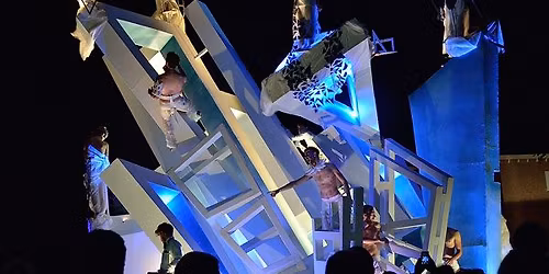 FESTA DI PRIMAVERA | \ud83c\udf19 Sfilata Notturna 2026 | Carri allegorici in gesso di festa e di pensiero