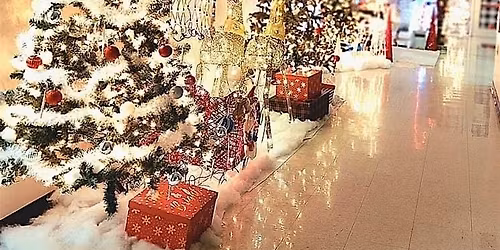 Atoll Christmas in the Ozarks