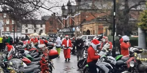 Santa Bikes Christmas Toy Run @ The Jinnie Inn