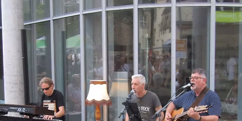 Horseless Riders Live