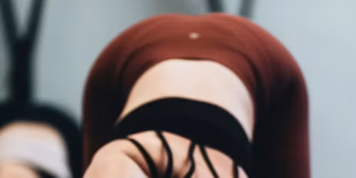 \ud83e\uddd8\u200d\u2640\ufe0f Kveldsyoga for nabolaget \ud83d\udca4