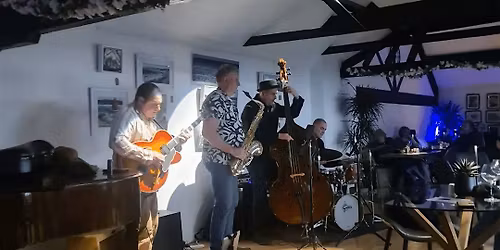 Live Jazz, bebop, contemporary and originals with Triaura at the Reindeer