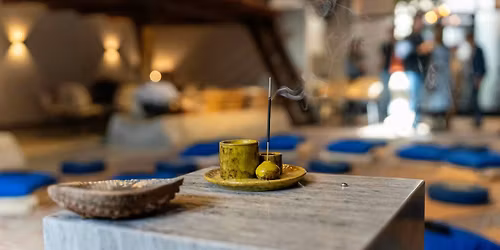 Lichaamsgericht werken vanuit aanwezigheid