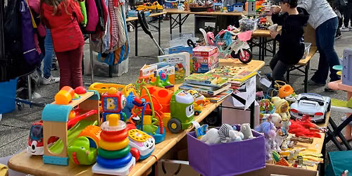 Vide-grenier pour enfants et familles