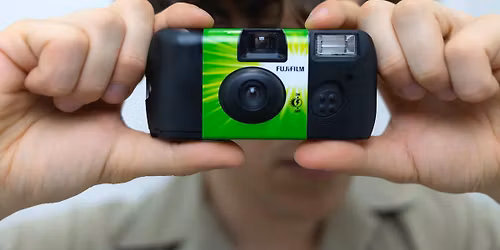 \ud83d\udcf8 **MOMENT BY MOMENT: Mindfulness Photography Program** \ud83c\udf3f